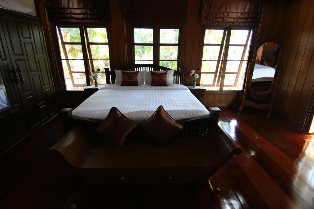 Little-Teak Homestay Csiangmaj Szoba fotó