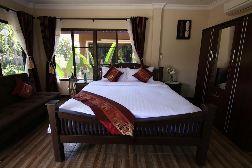 Little-Teak Homestay Csiangmaj Szoba fotó