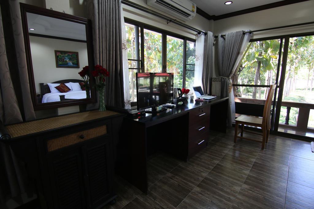 Little-Teak Homestay Csiangmaj Szoba fotó