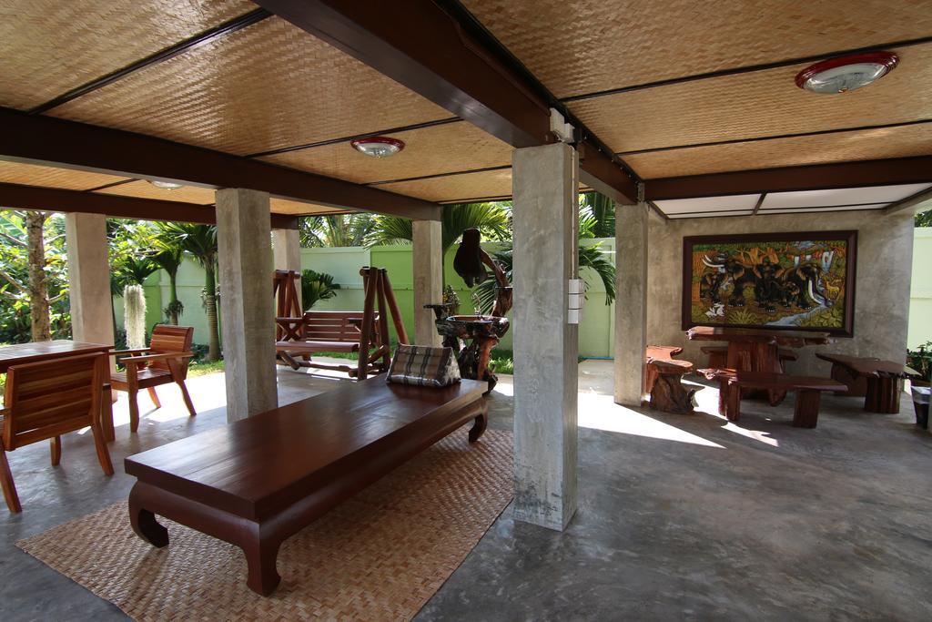 Little-Teak Homestay Csiangmaj Szoba fotó